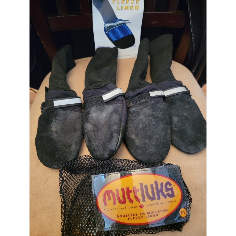 Muttluks Dog Boots -Large- Fleece Lined Winter w/Storage Bag